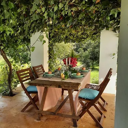 Vakantiehuis Paci Santa Eularia des Riu